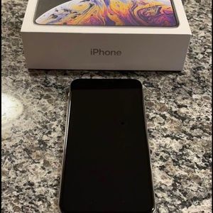 iPhone XS Max 256 GB unlocked